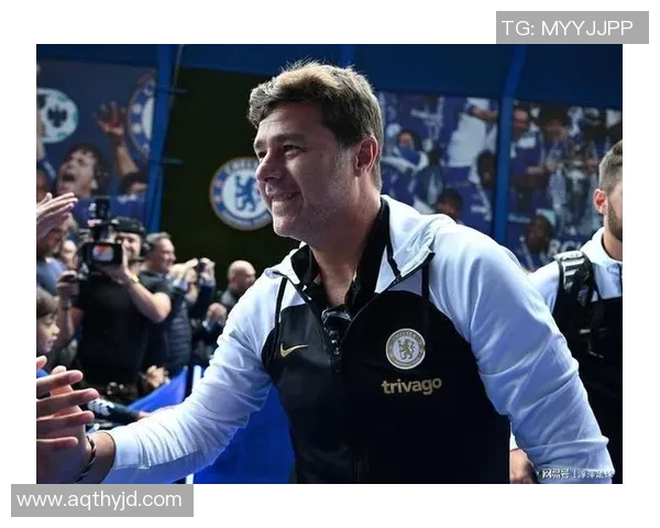 足球明星佩戴的手链风格与品牌揭秘时尚与个性的完美结合