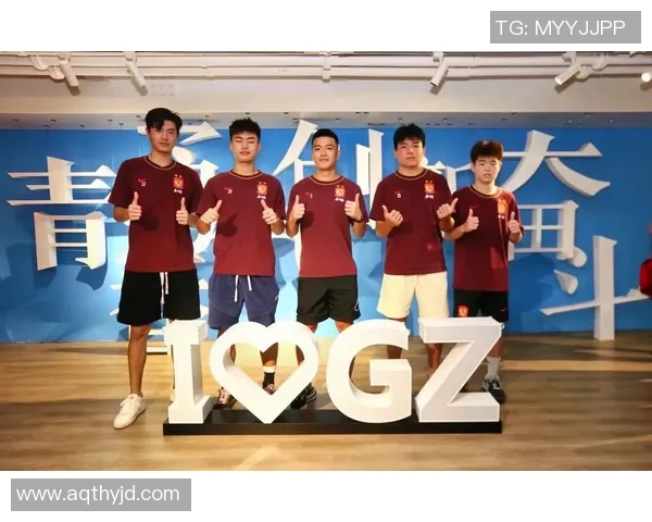 国外足球明星在中国的粉丝文化与影响力探讨