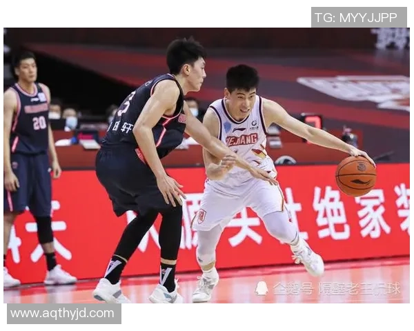 广州篮球队节奏之争引发热议球迷与专家观点碰撞激烈